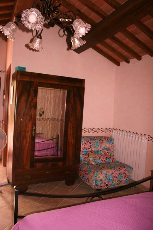 Antico Casolare Villa San Gimignano Værelse billede